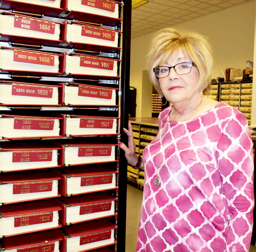 Modernizing Mahoning Thousands of paper land records to be digitized
